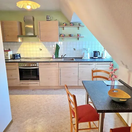 Guenzel - Abc617 Apartman